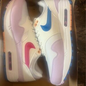 Nike Air Max 1 White Pink Blue Sneakers